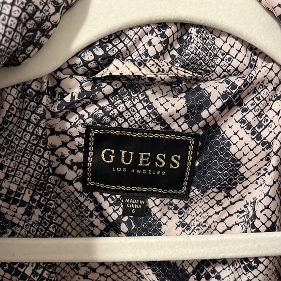 GUESS puffer jacket - Picture 7 of 15